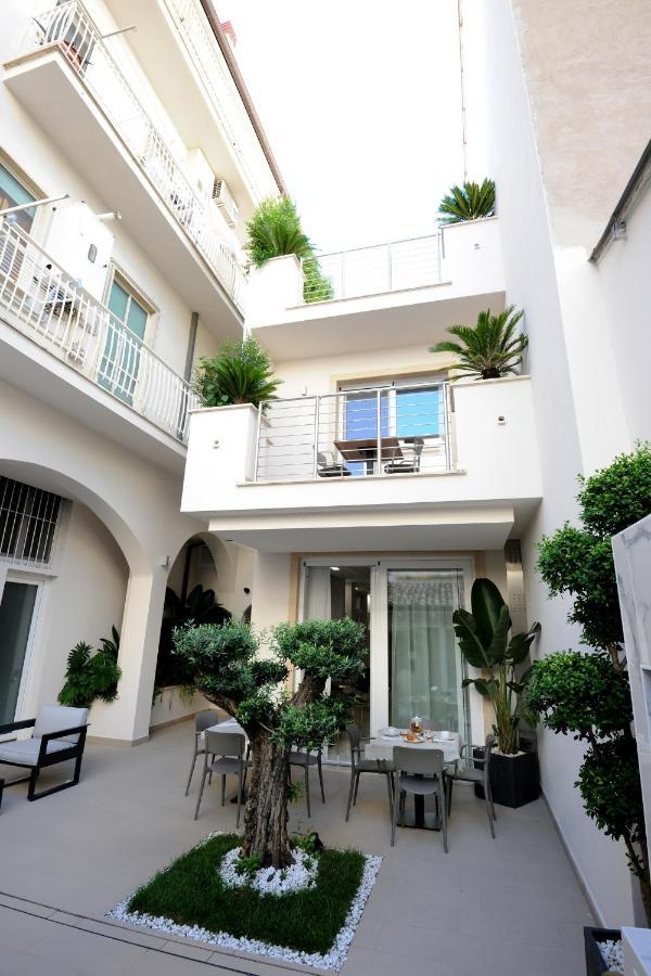 B&B La Dolce Vita Fondi Exterior photo